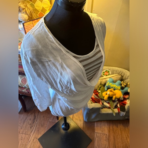 Joseph A sweater size Large - Picture 13 of 15